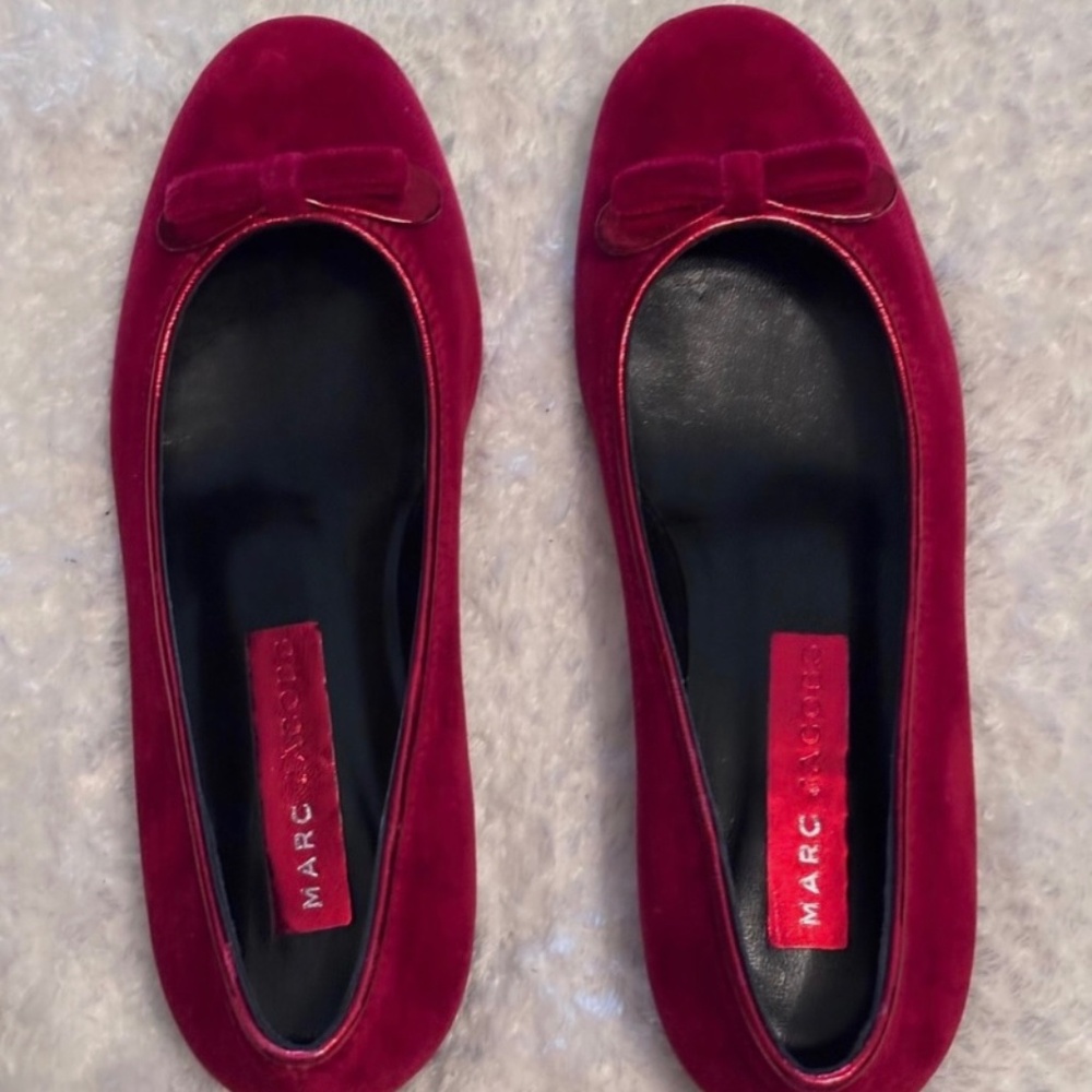 Marc Jacob’s Red Velvet Ballet Flats with Bow Slip On Sz 7 - Picture 3 of 7